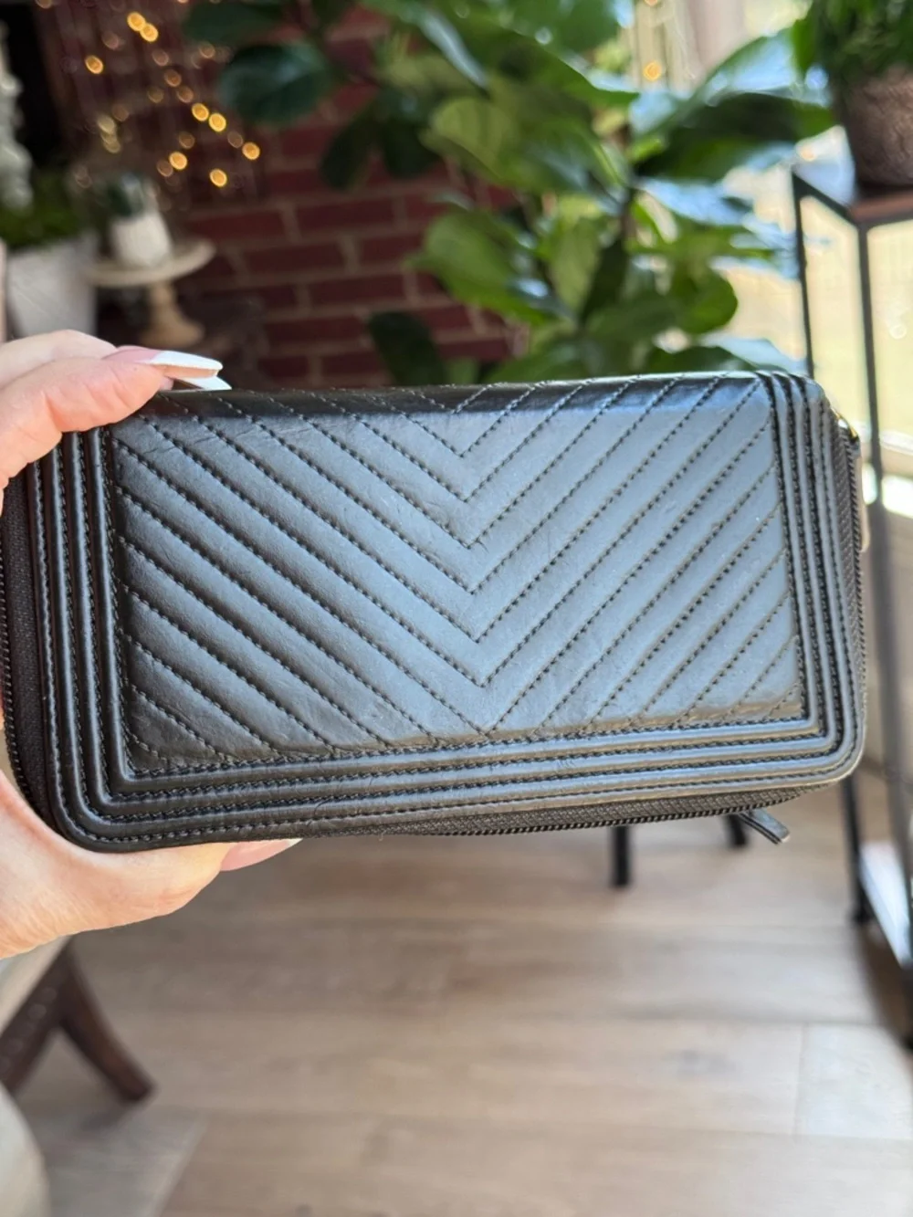 Chanel Black Quilted Chevron Wallet - Picture 7 of 12